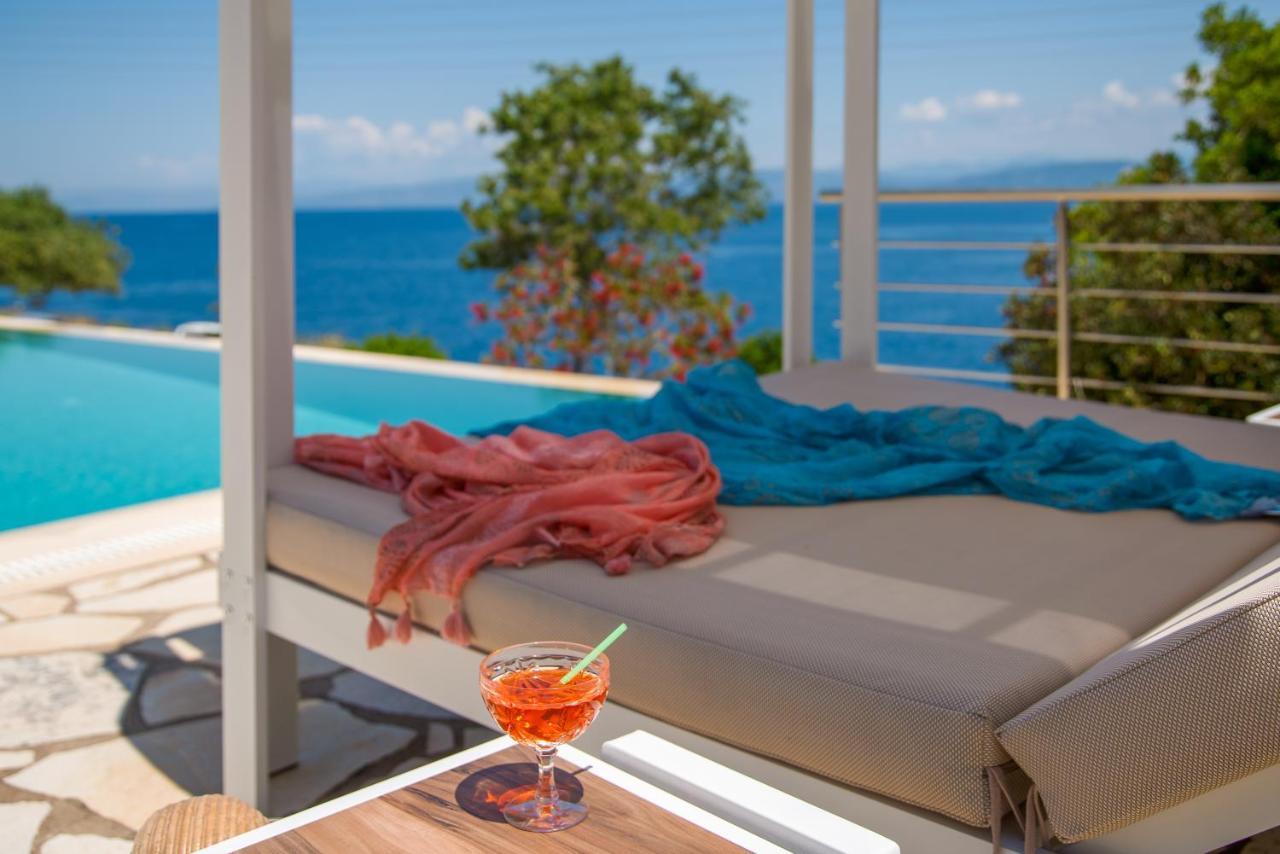 Villa Terra Del Nonno With Sea Views & Pool Gaios Exteriér fotografie