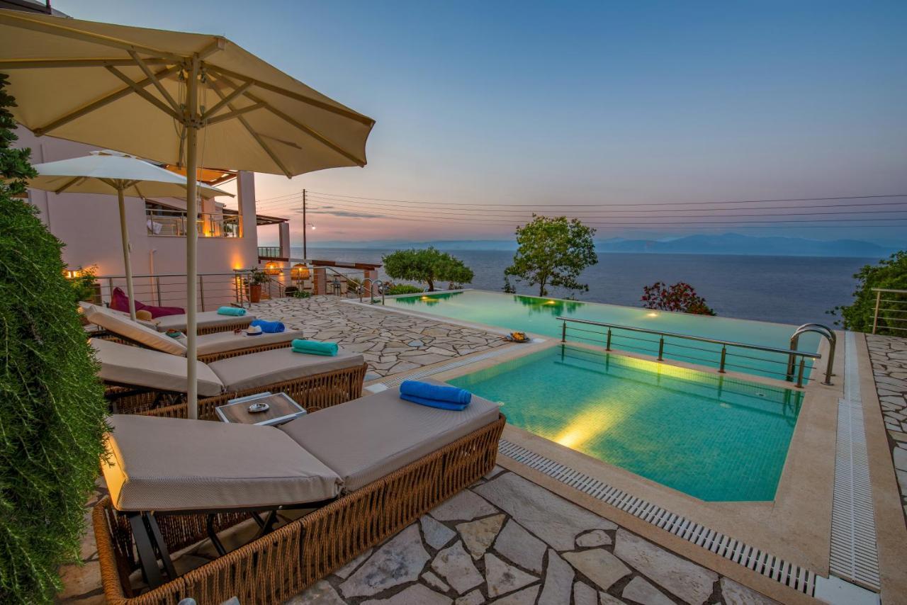 Villa Terra Del Nonno With Sea Views & Pool Gaios Exteriér fotografie