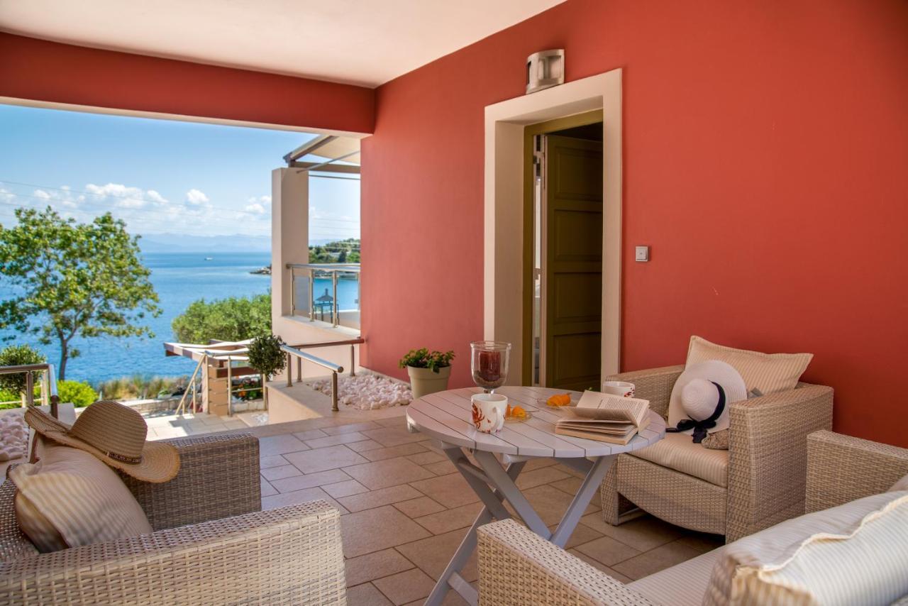 Villa Terra Del Nonno With Sea Views & Pool Gaios Exteriér fotografie