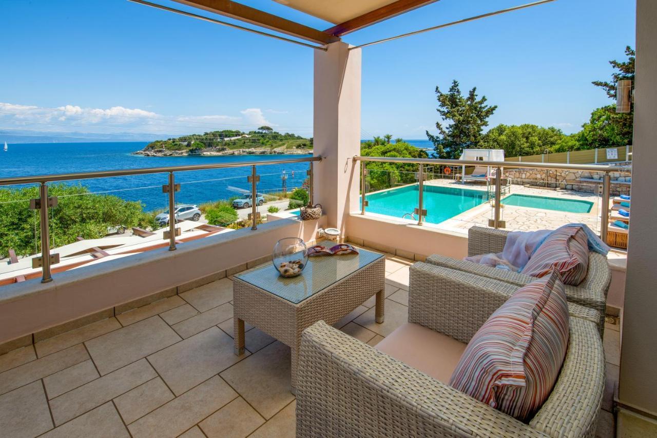 Villa Terra Del Nonno With Sea Views & Pool Gaios Exteriér fotografie